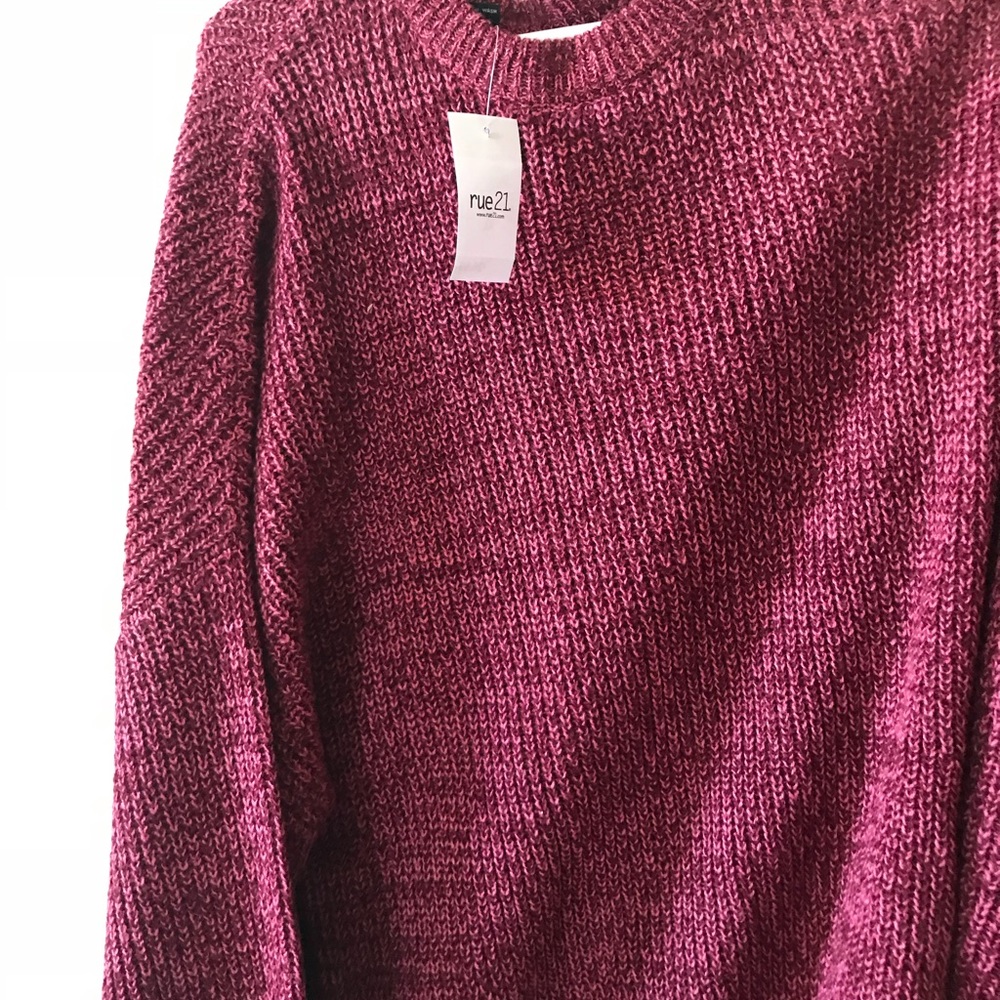 Sweater - Picture 4 of 4